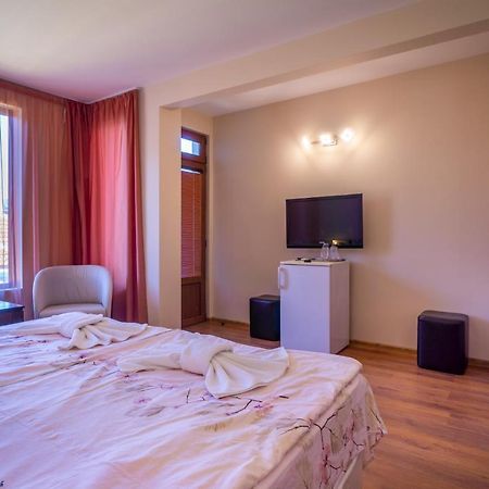 Guest House Karamihalevi 索佐波尔 外观 照片