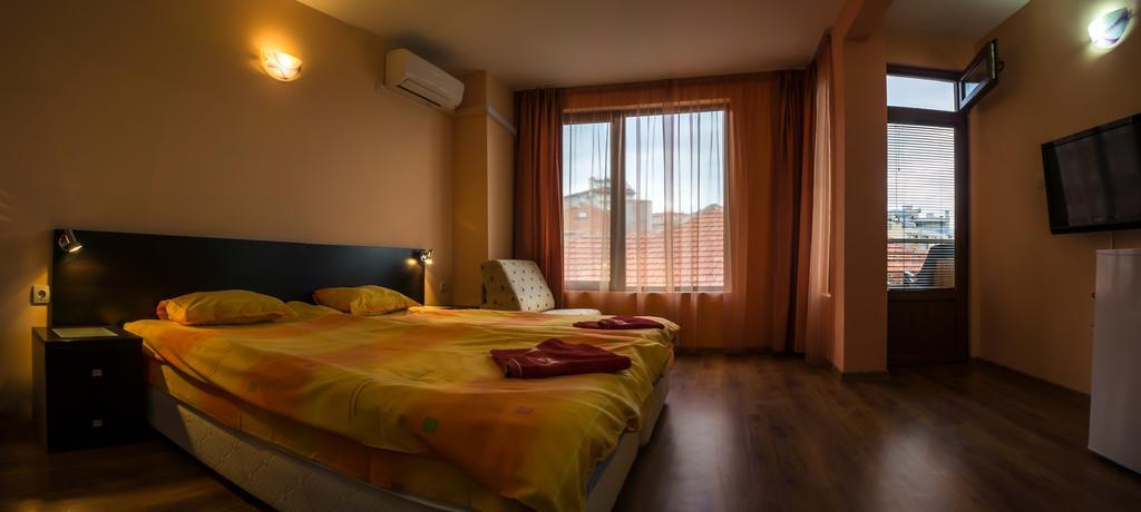 Guest House Karamihalevi 索佐波尔 外观 照片