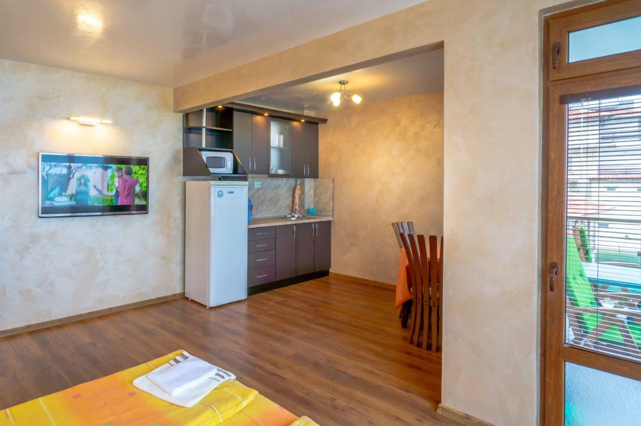 Guest House Karamihalevi 索佐波尔 外观 照片